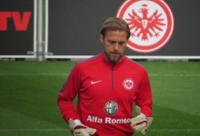 Hildebrand assina pelo Eintracht Frankfurt