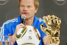 Kahn vê Neuer como vencedor da Bola de Ouro
