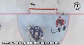 Cristobal Huet em destaque no França 2-0 Áustria – Campeonato Mundial de Hóquei no Gelo
