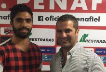 Tiago Rocha renova pelo FC Penafiel