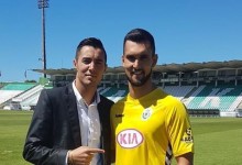 Miguel Lázaro regressa ao Vitória FC e assina até 2019