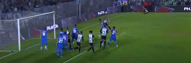Fabiano Freitas começa jogo a intercetar canto e possível golo – SC Vila Real 0-6 FC Porto