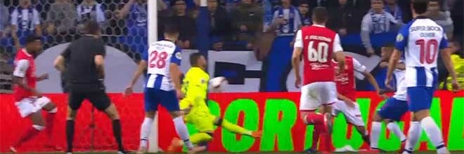 Carlos Marafona comete grande penalidade e evita mais dois golos – FC Porto 3-0 SC Braga