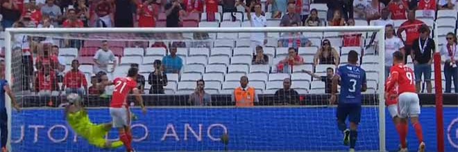 Dênis defende grande penalidade – SL Benfica 2-0 Gil Vicente FC