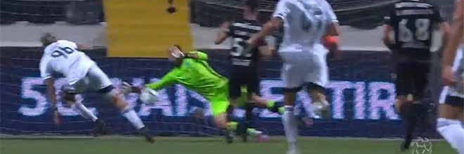 Antonio Adán fecha a baliza em duas defesas espetaculares – SC Farense 0-1 Sporting CP