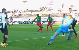 Samuel Portugal intervém várias vezes antes de erro com golo sofrido – Portimonense SC 1-2 CS Marítimo
