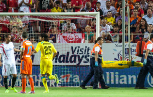 Beto com lesão isquiotibial