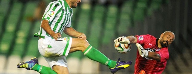Dani Mallo lesionado com fractura numa mão