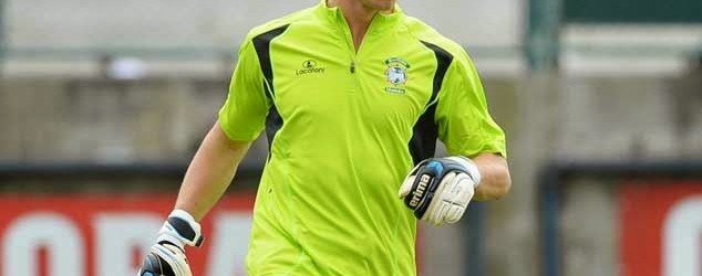 Salin treinou a defesa esquerdo