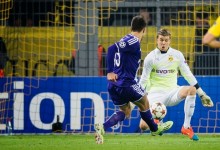 Langerak será titular do Dortmund até 2015