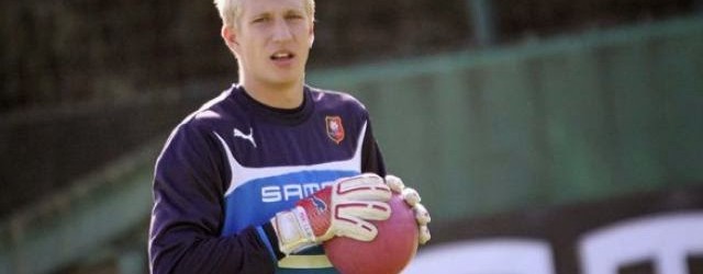 Edvinas Gertmonas assina pelo Rennes