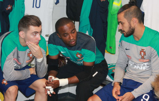 Bebé Vaz e Vítor Hugo convocados por Portugal para o Euro’2016