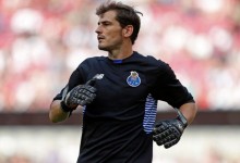 Iker Casillas “entregou-se como ningúem”, segundo Lopetegui