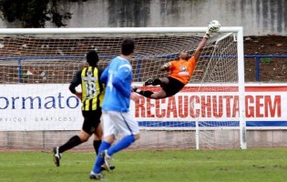 Nuno Ribeiro a 162 minutos de recorde nacional de imbatibilidade