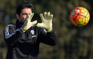 Buffon: “A minha melhor defesa foi contra a depressão”