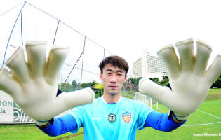 Zhang Lu: o guarda-redes de 100 mil Euros que custou 10 milhões ao Tianjin Quanjian