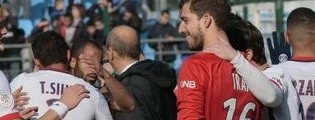 Kevin Trapp campeão da Ligue 1 com o PSG ao fim de 30 jornadas