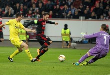 Sergio Asenjo regressa 323 dias depois e destaca-se no Bayer Leverkusen 0-0 Villarreal CF