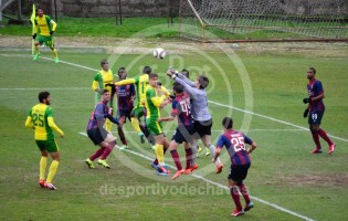 António Filipe regressa à titularidade e fecha a baliza do GD Chaves duas vezes