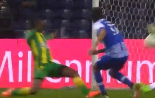 Cláudio Ramos melhor em campo em defesa impressionante no FC Porto 0-1 CD Tondela