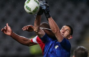 Igor Stefanovic defende penalti e é o melhor em campo no SC Braga 1-1 Moreirense FC