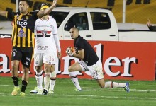 Maicon Roque e Lars Veldwijk assumiram balizas de São Paulo e PEC Zwolle