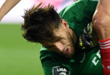 Pedro Trigueira em destaque com cinco defesas no Académica 1-2 SL Benfica