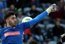Rui Silva brilha e Iker Casillas defende-se no FC Porto 4-0 CD Nacional