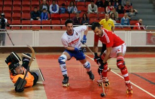 Guillem Trabal e Diogo Alves Fernandes em destaque no SL Benfica 7-3 CD Paço de Arcos