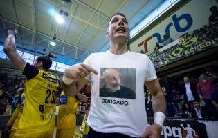 Humberto Gomes herói na conquista da Taça Challenge pelo ABC