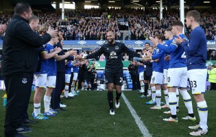 Tim Howard despediu-se do Everton FC