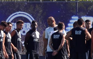 Andrés Fernández, José Sá e Ricardo Nunes começam trabalhos com Rui Barbosa no FC Porto