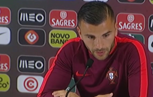 Anthony Lopes aceita ser suplente de Rui Patrício