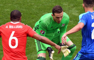 Danny Ward v. Matús Kozácik – Estatísticas – País de Gales 2-1 Eslováquia