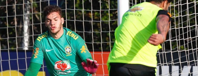 Ederson Moraes lesiona-se e Marcelo Grohe substitui presença na Copa América