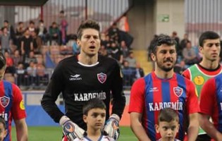 Adriano Facchini renova pelo Karabükspor