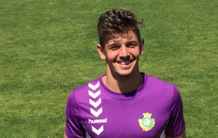 Diogo Seixas Ferreira faz pré-época com seniores do Vitória FC
