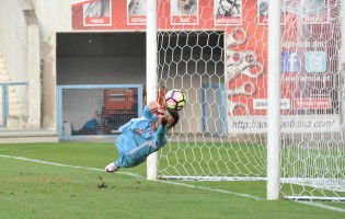 Júlio Neiva estreia-se e é herói nos penaltis pelo Gil Vicente na Taça da Liga