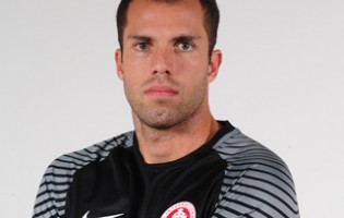 Marcelo Lomba assina pelo SC Internacional