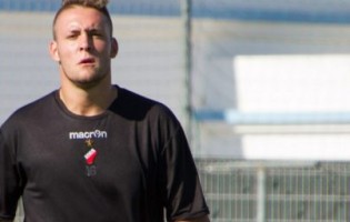 Matteo Ricci assina pelo SC Olhanense