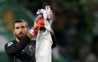 Rui Patrício eleito o melhor guarda-redes da Primeira Liga 2015/2016