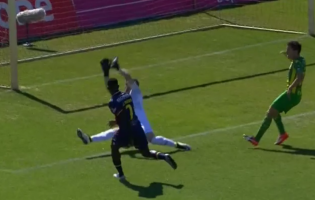 Cláudio Ramos protagoniza bela defesa no GD Chaves 1-1 CD Tondela