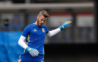 De Gea, Pepe Reina e Adrián San Miguel convocados pela Espanha