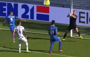 Giorgi Makaridze fecha a baliza no CD Feirense 0-3 Moreirense FC