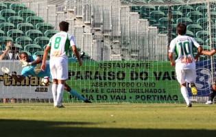 Hugo Marques defende penalti no Portimonense SC 2-1 Sporting da Covilhã
