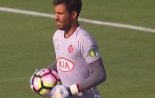 Hugo Ventura defende 2 livres para os 3 pontos – CD Tondela 0-1 CF Os Belenenses