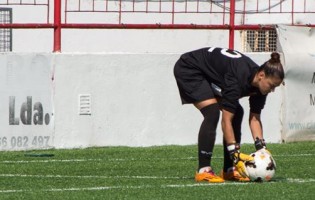 Jamila Martins Marreiros é a Melhor Guarda-Redes do Nacional Feminino 2015/2016