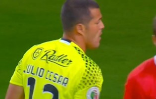 Júlio César joga após seis meses e vence a Supertaça com o SL Benfica