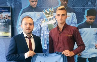 Pawel Sokol assina pelo Manchester City FC aos 16 anos