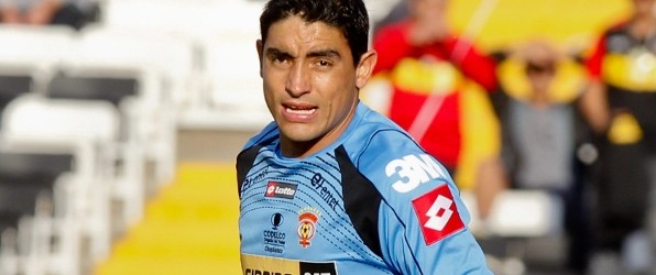 Sebastián Contreras ia retirar-se aos 28 anos mas assinou pelo Ñublense